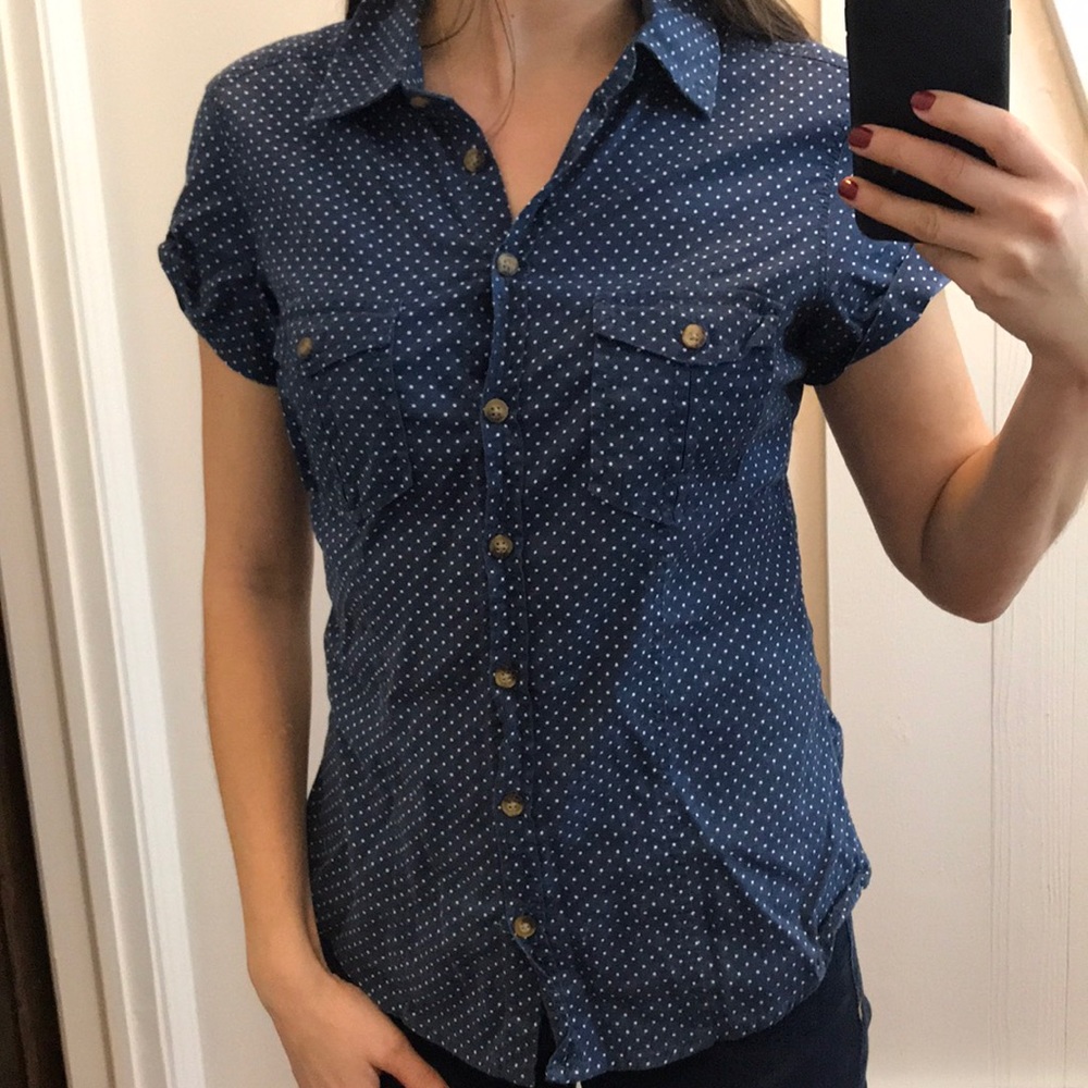 Button up tee blue & white polka dot top xs LOGG